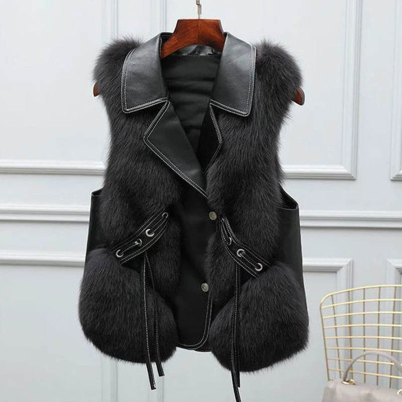 FAUX FUR SLEEVELESS VEST