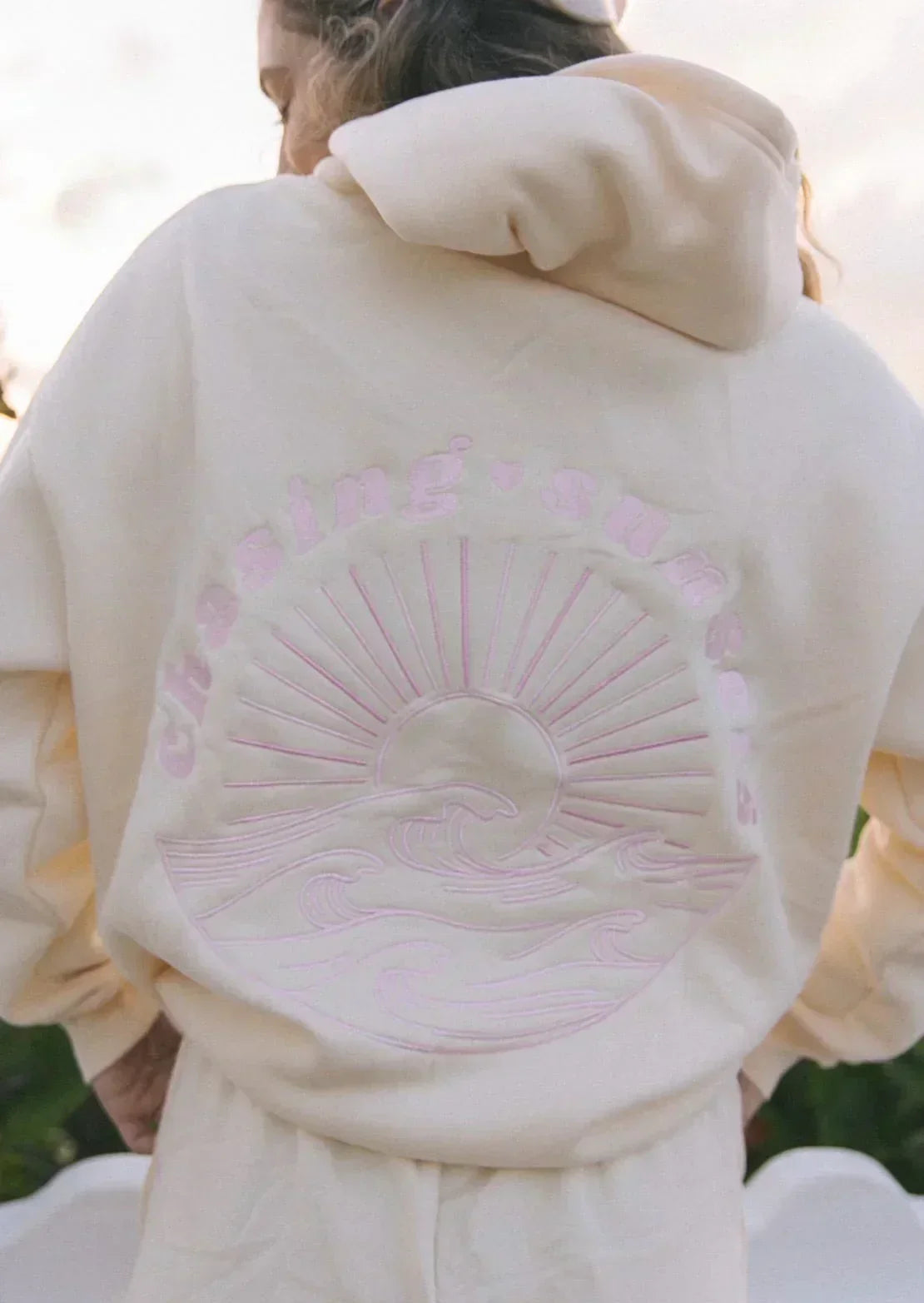 OVERSIZED HOODIE WITH SURF BACK PRINT