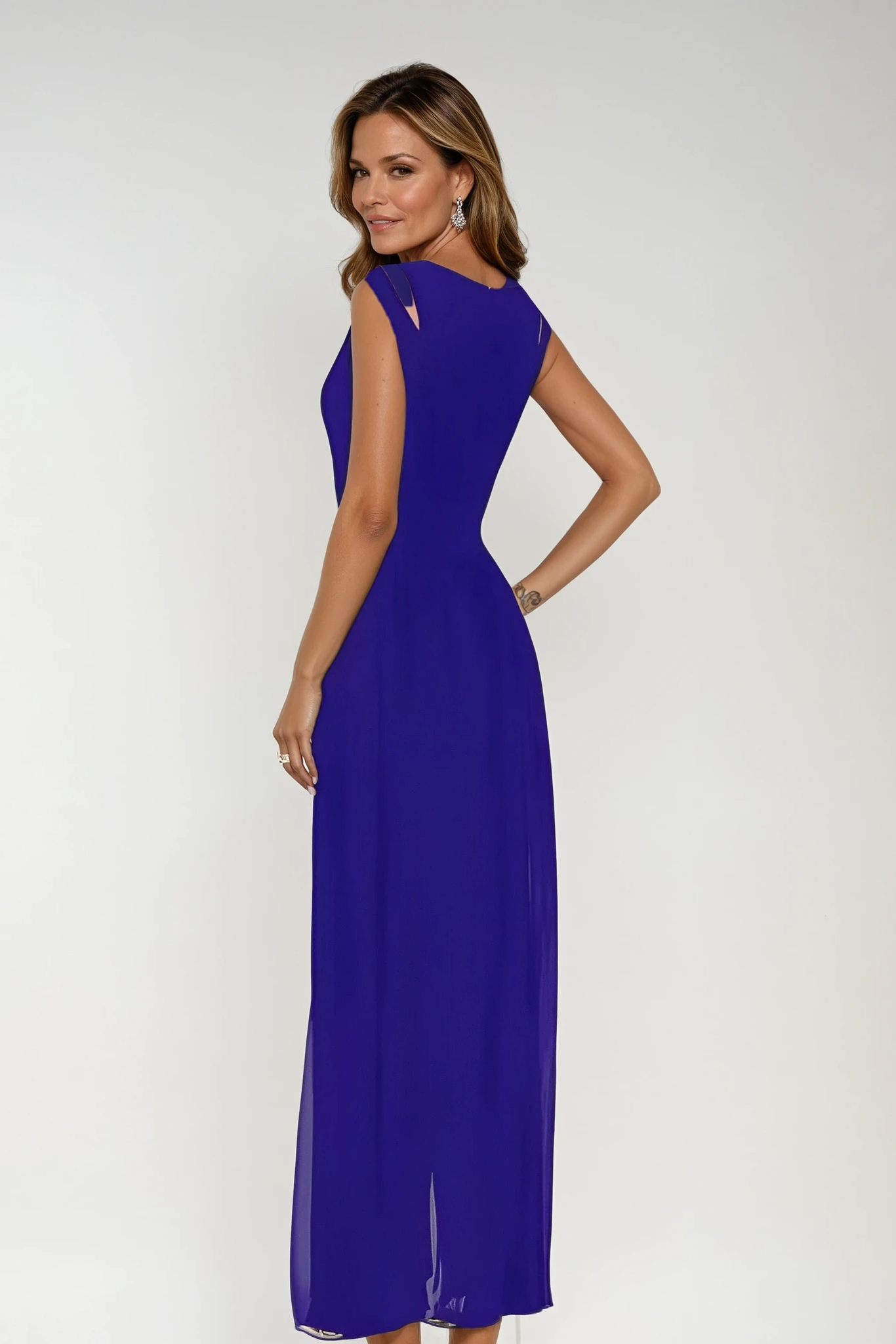 WOMEN’S PROM DRESS | SLEEVELESS EVENING OUTFIT