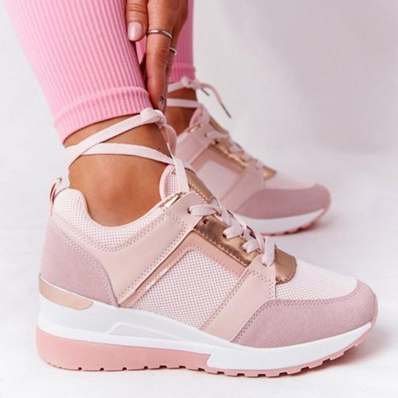 SNEAKERS | COMFORT WEDGE SNEAKERS WITH METALLIC ACCENTS