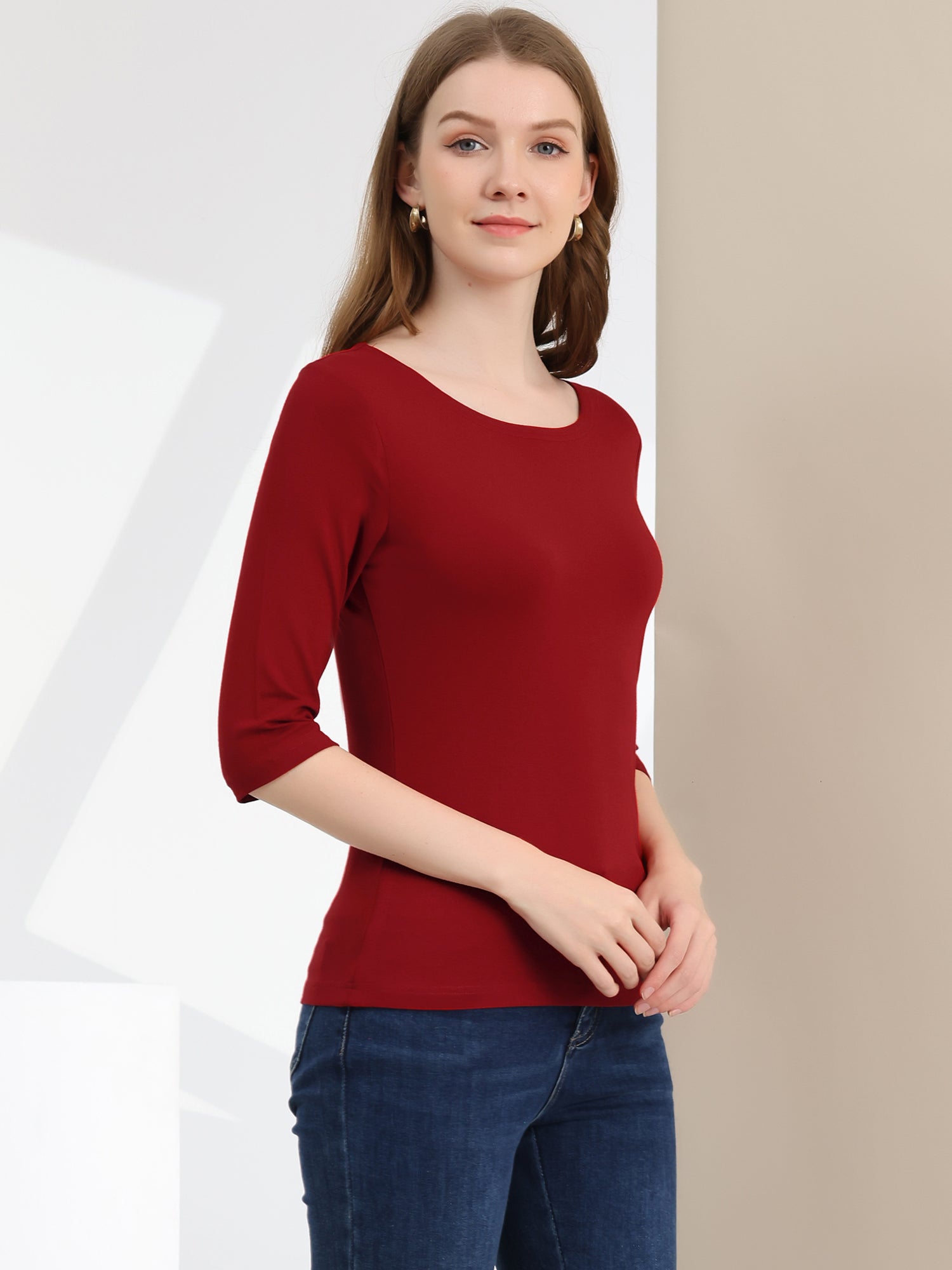 ESSENTIAL EASE | 3/4 SLEEVE CREW NECK TOP