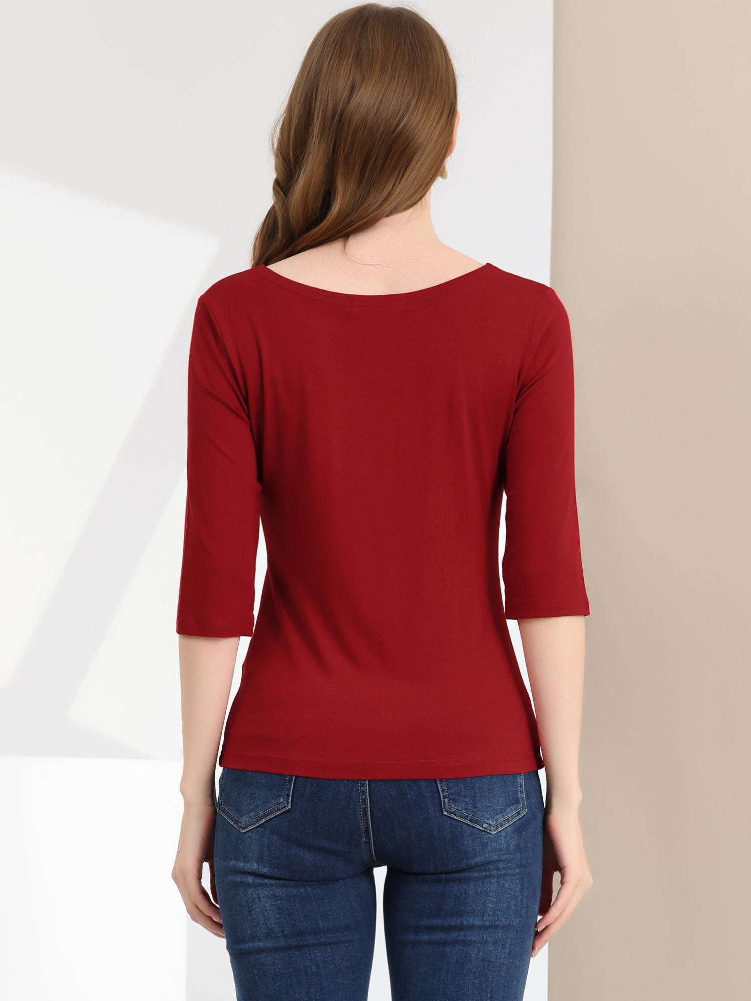 ESSENTIAL EASE | 3/4 SLEEVE CREW NECK TOP