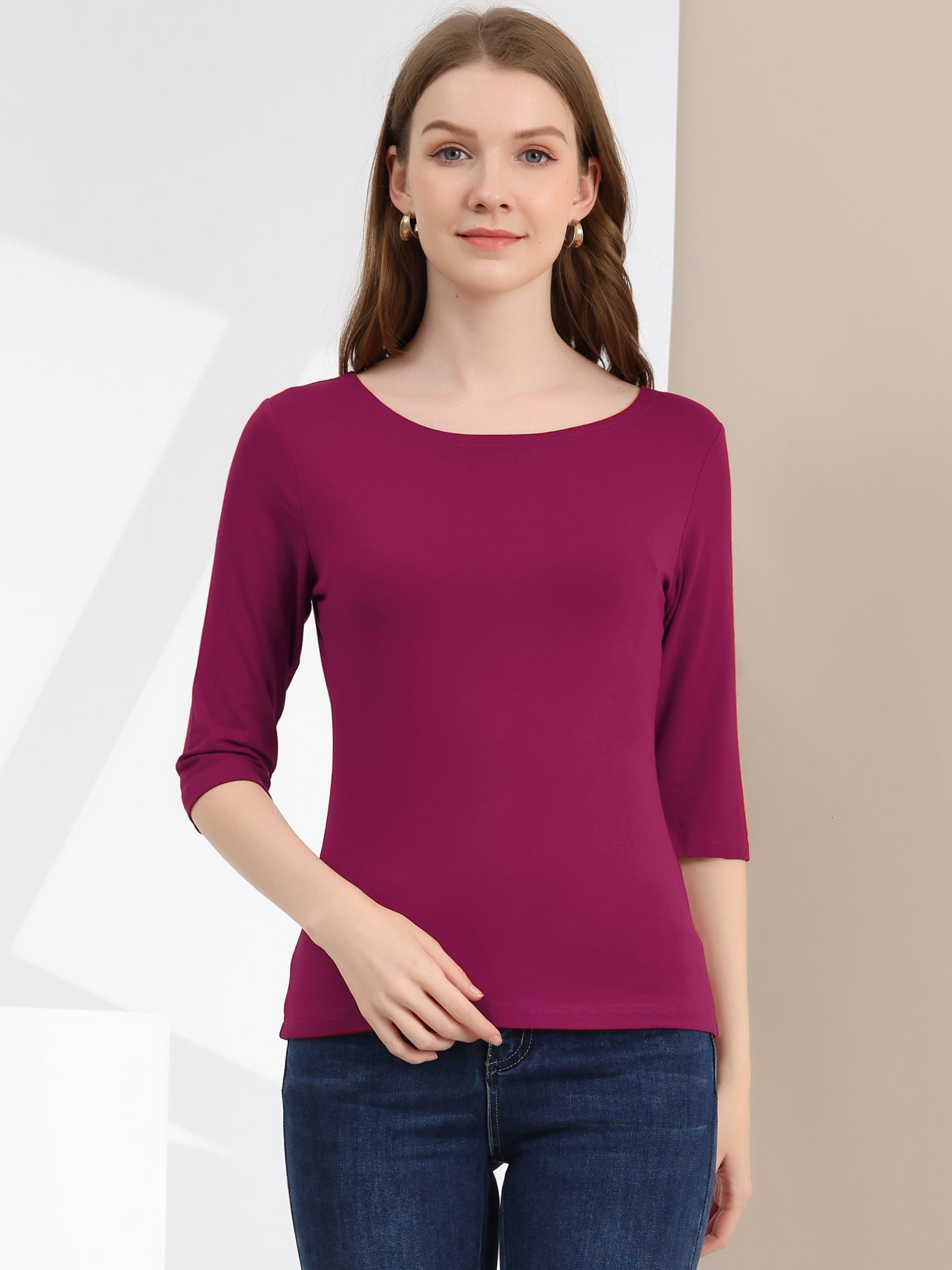 ESSENTIAL EASE | 3/4 SLEEVE CREW NECK TOP