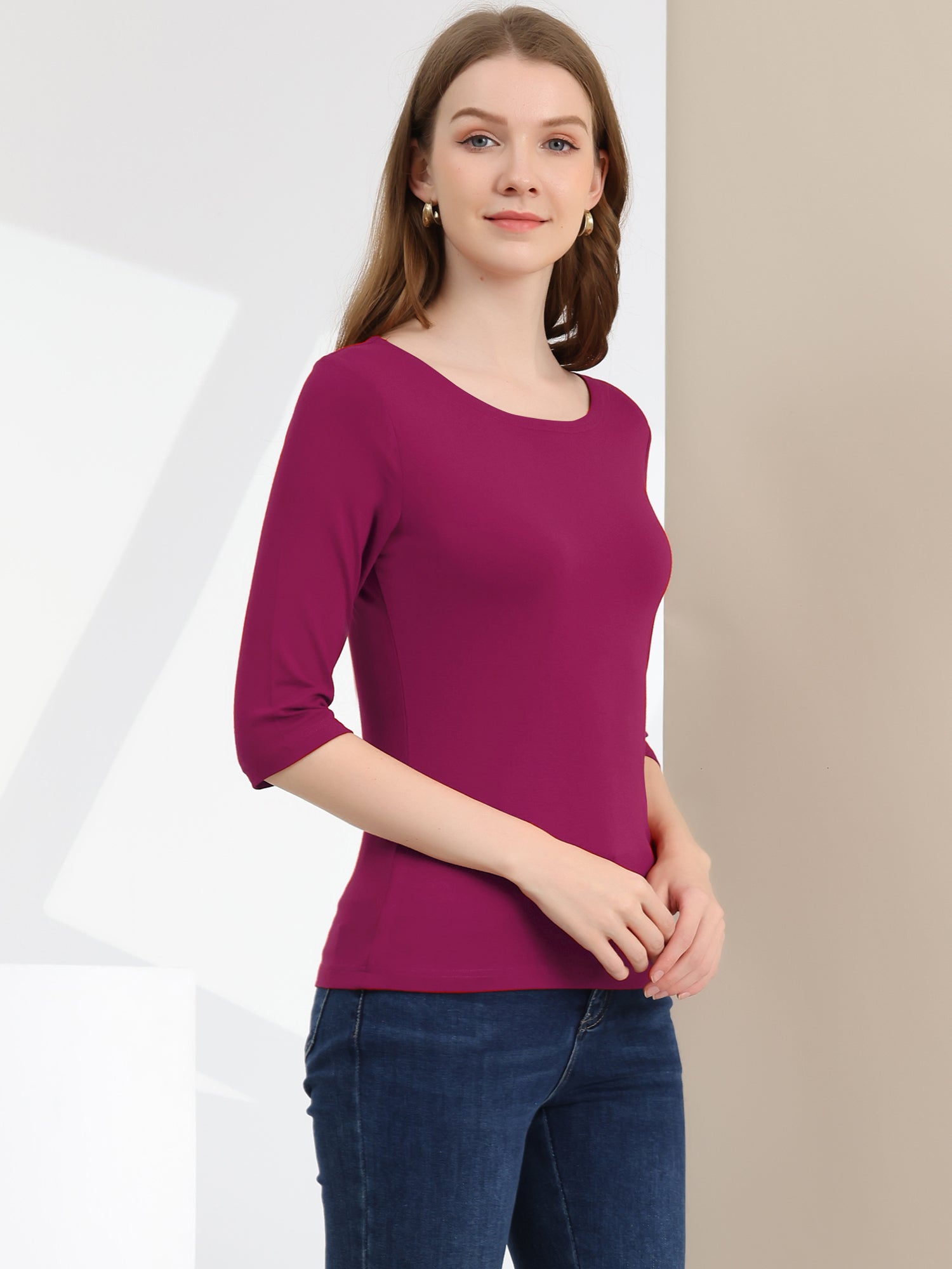ESSENTIAL EASE | 3/4 SLEEVE CREW NECK TOP