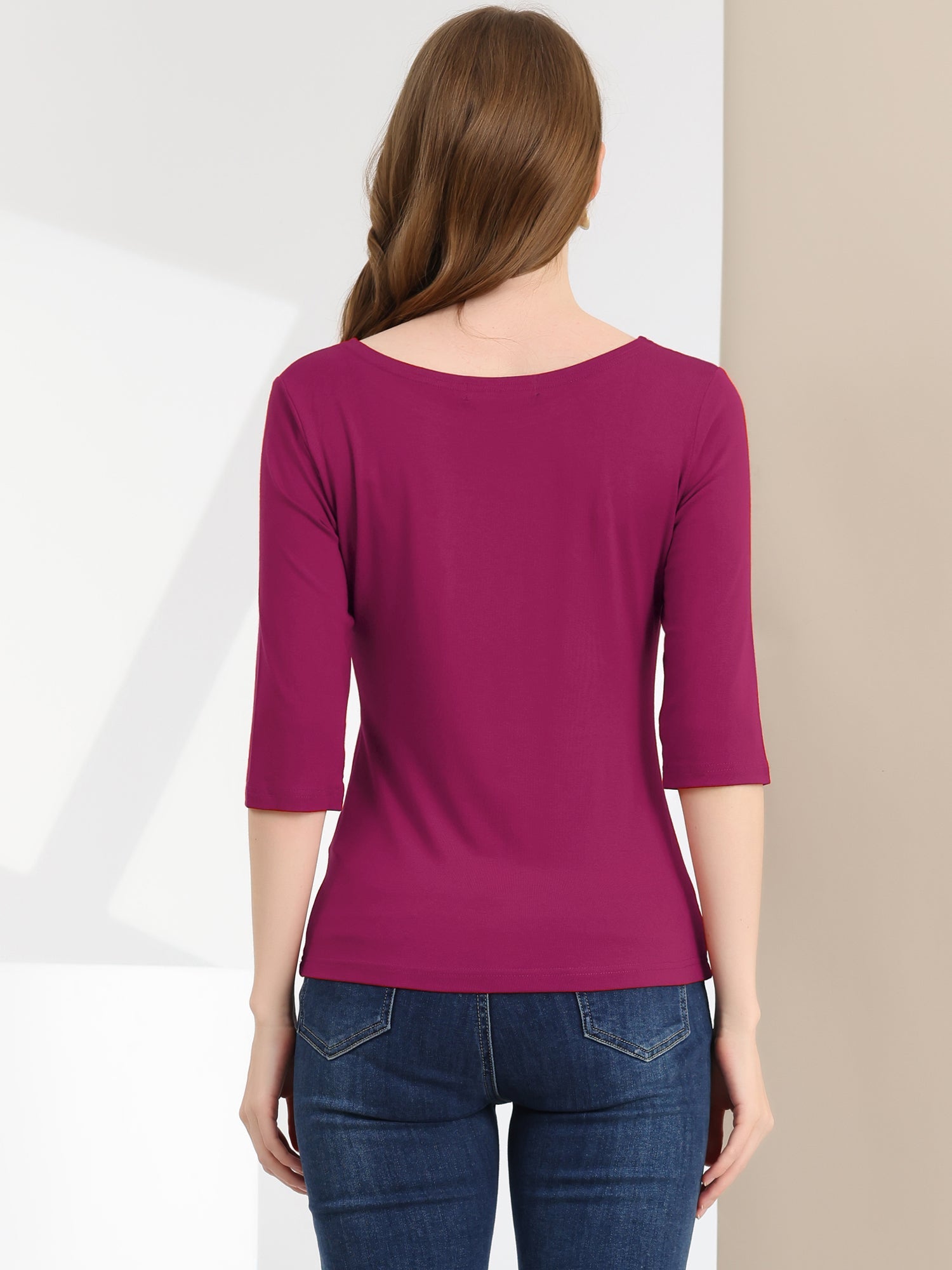 ESSENTIAL EASE | 3/4 SLEEVE CREW NECK TOP