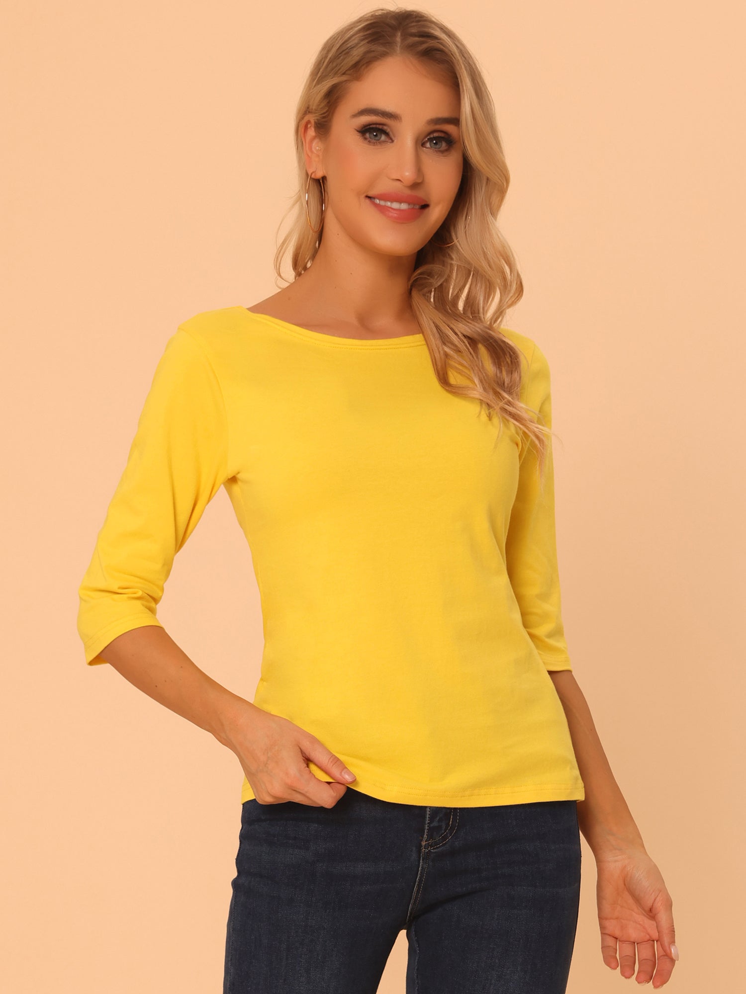 ESSENTIAL EASE | 3/4 SLEEVE CREW NECK TOP
