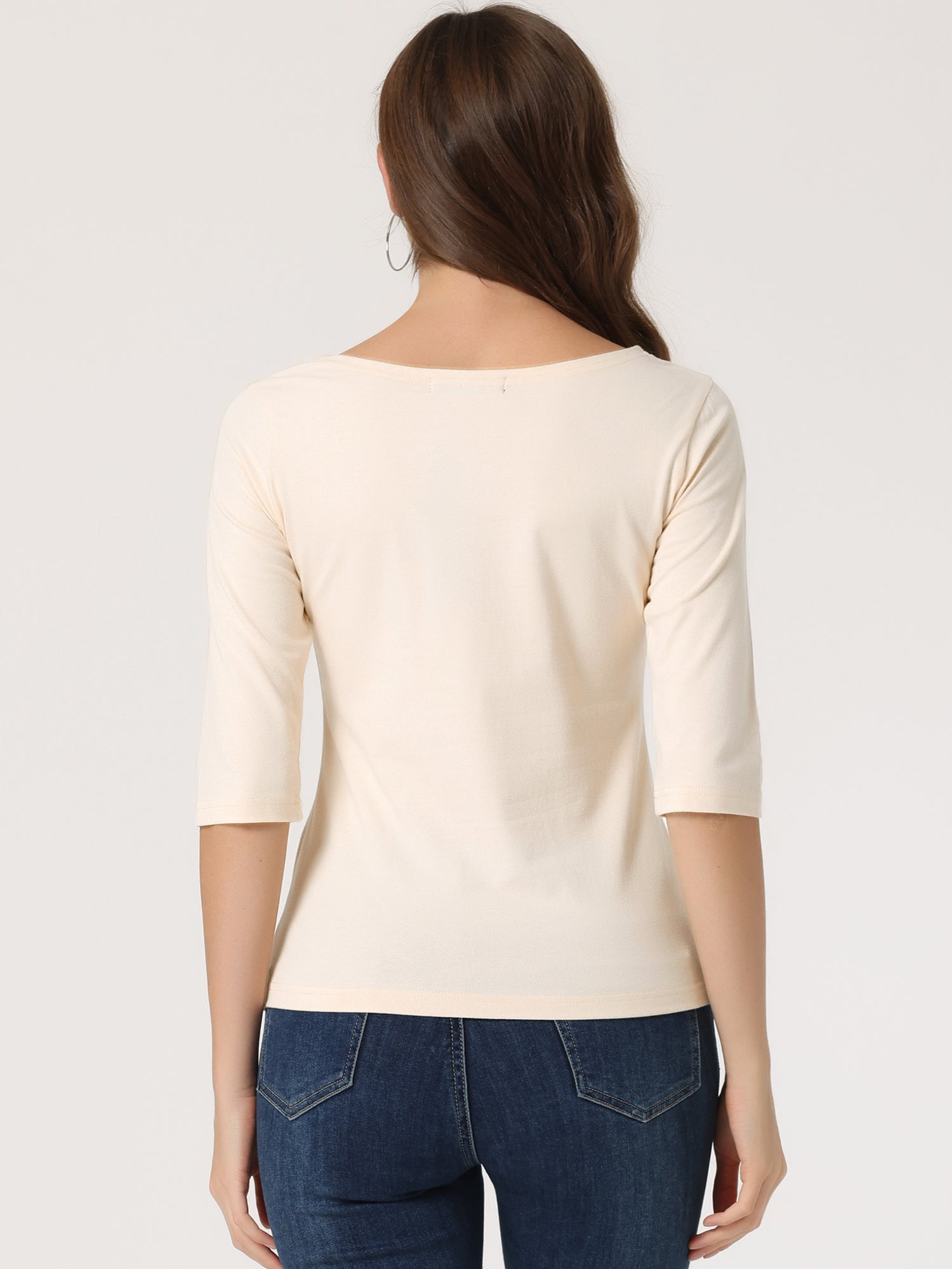 ESSENTIAL EASE | 3/4 SLEEVE CREW NECK TOP